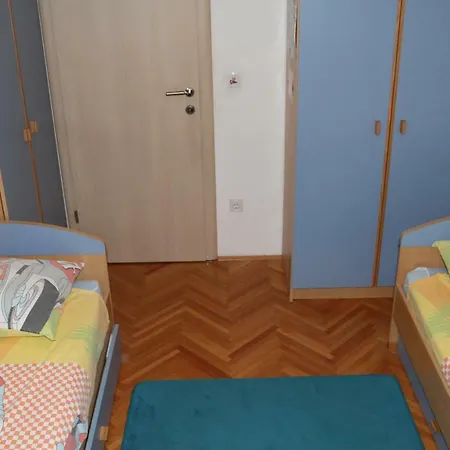 Ivona Split